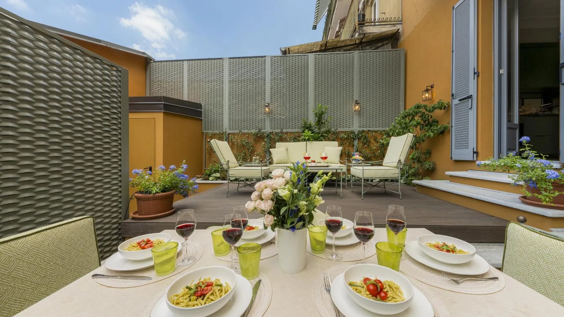La Zafferana Milano With Terrace Apartment Italy